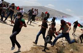 Dozens Injured In the weekly West Bank and Gaza protests, say dailies
