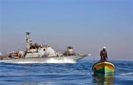Palestinian fishermen attacked by Israeli navy off Gaza coast