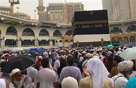 Saudi Arabia bars 600,000 Palestinians from Hajj and Umrah with passport ban