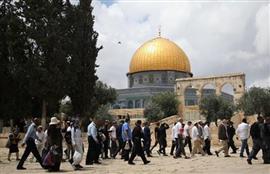 Tension at Al-Aqsa Mosque as Jewish fanatics hold provocative tours on their holiday